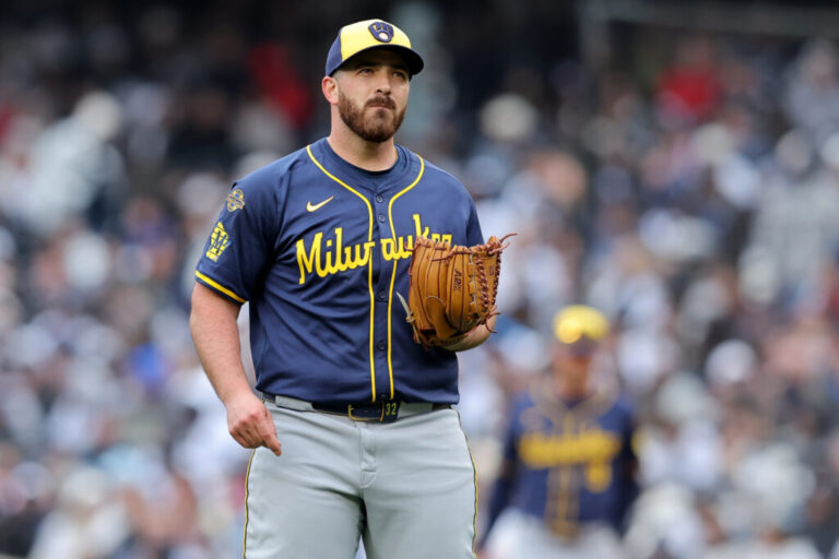 aaron-civale-brewers-1024x683.jpg