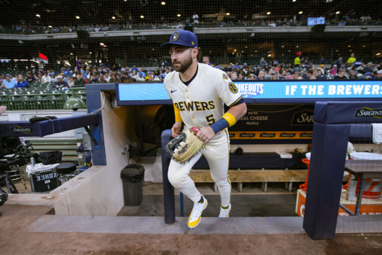 garrett-mitchell-brewers-1024x683.jpg