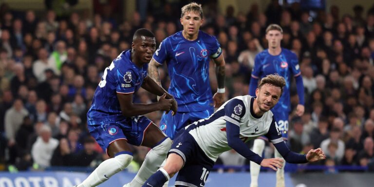 moises-caicedo-chelsea.jpg