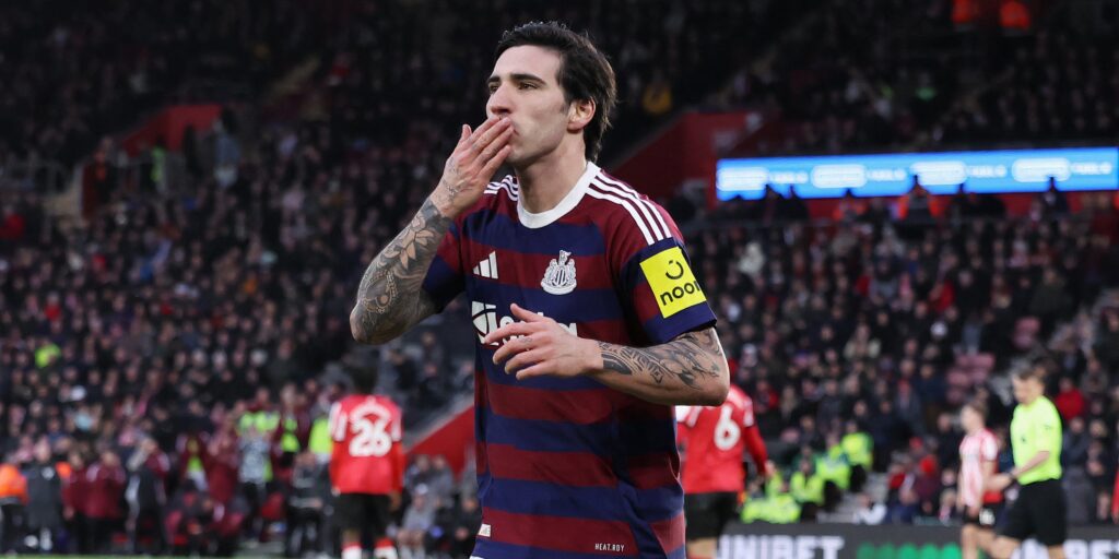 sandro-tonali-celebrates-for-newcastle.jpg