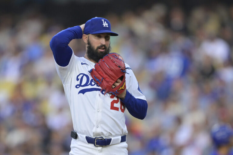 tony-gonsolin-dodgers-pitcher-1024x683.jpg