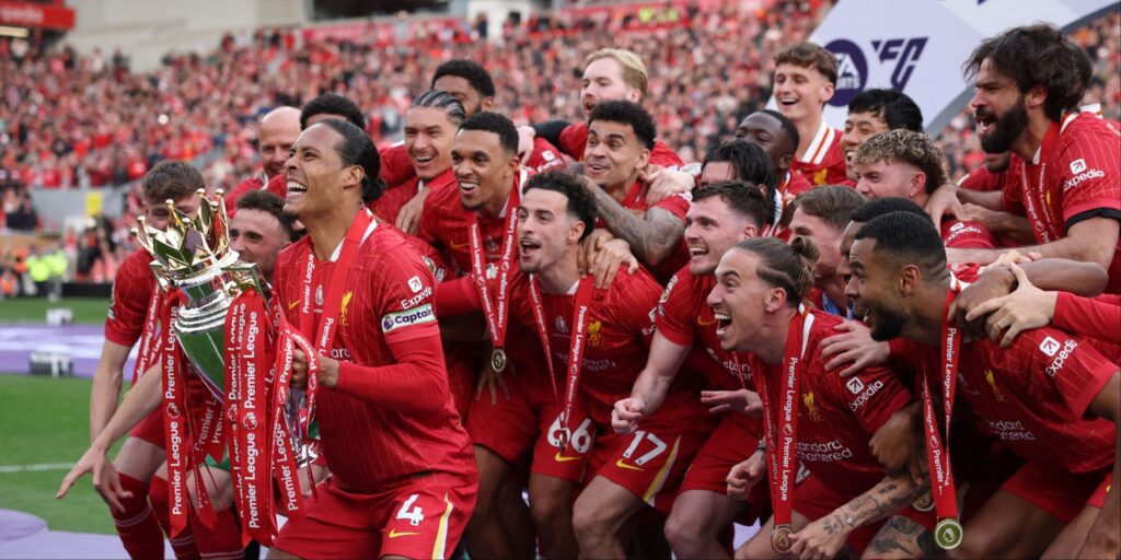 van-dijk-liverpool-robertson-alexander-arnold.jpg