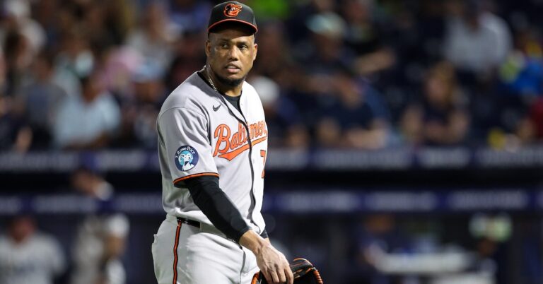 yennier-cano-orioles.jpg