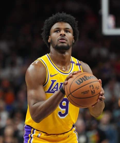 Bronny-James-Scores-17-Points-in-Best-NBA-Preseason-Performance.jpg