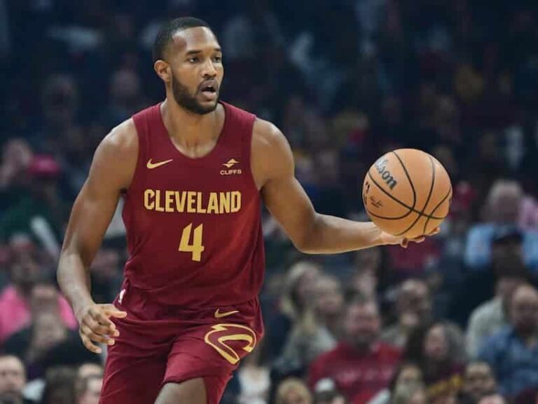 Evan-Mobley-Cavs-pic.jpg