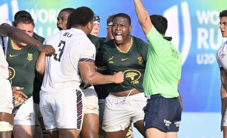 Junior-Boks-celebrate-England-2025-e1752324286459.jpg