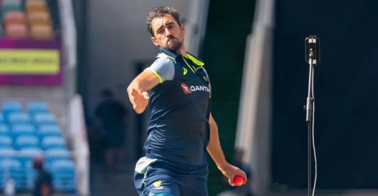 Mitchell-Starc-Pink-Ball.webp.webp