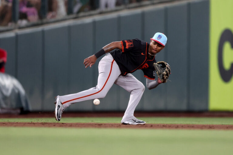 Sergio_Alcantara_Giants-1024x682.jpg