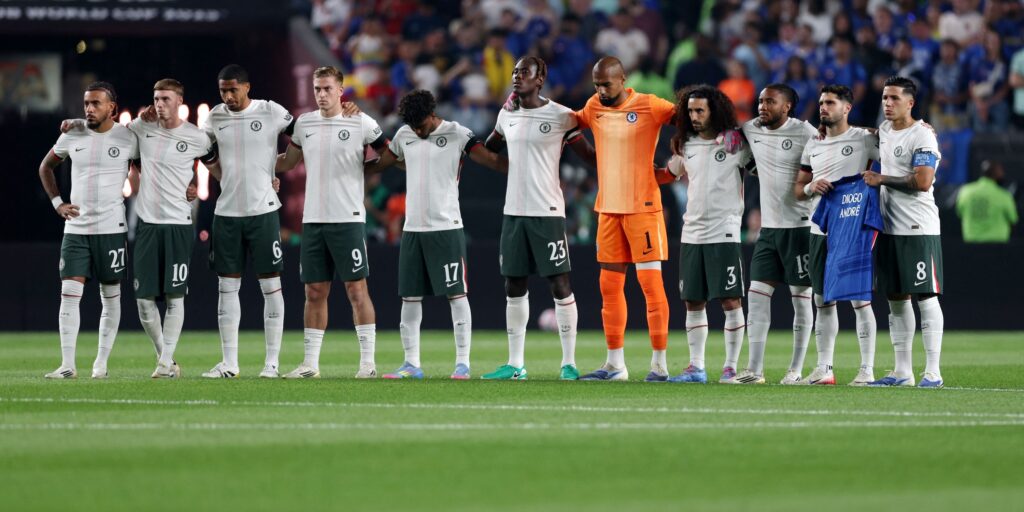 chelsea-players-stand-for-a-minutes-silence-in-tribute-to-liverpool-s-diogo-jota-and-his-brother-and.jpeg