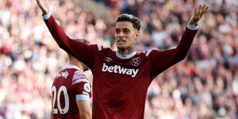 gianluca-scamacca-celebrates-a-goal-for-west-ham.jpg