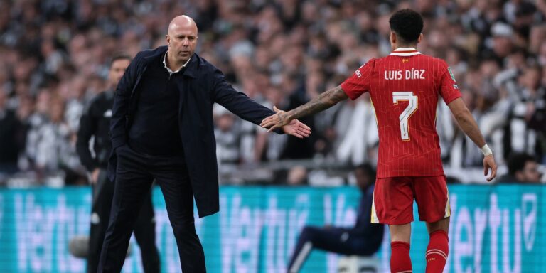 liverpool-s-arne-slot-and-luis-diaz.jpg